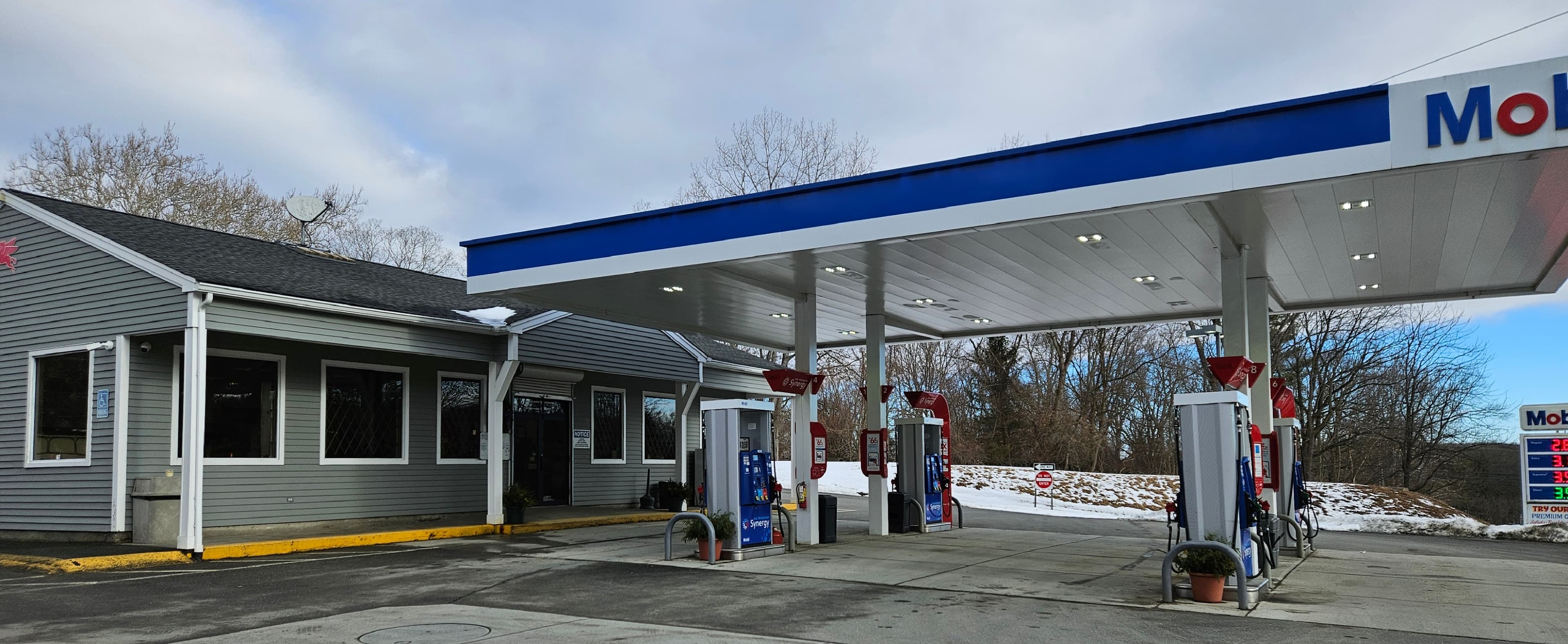 Bridgewater Convenience Store exterior